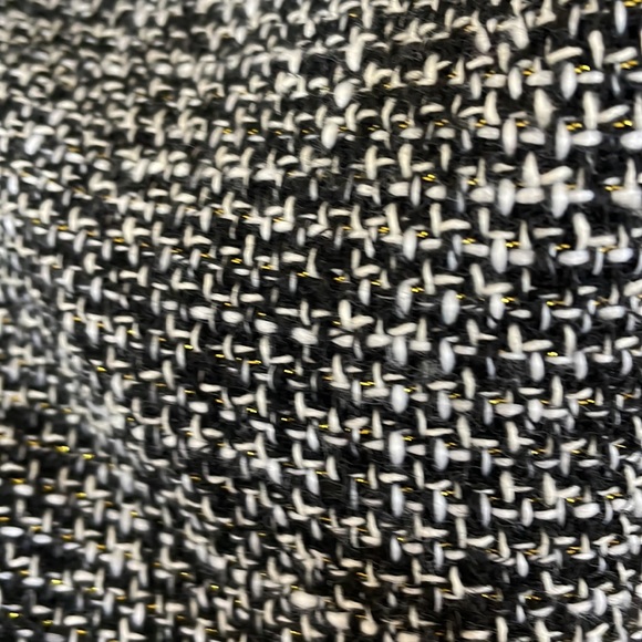 Imoga girls, tweed skirt EUC - Picture 2 of 5